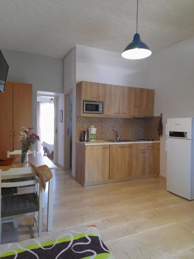 Argo Apartments Като Дарацо Екстериор снимка