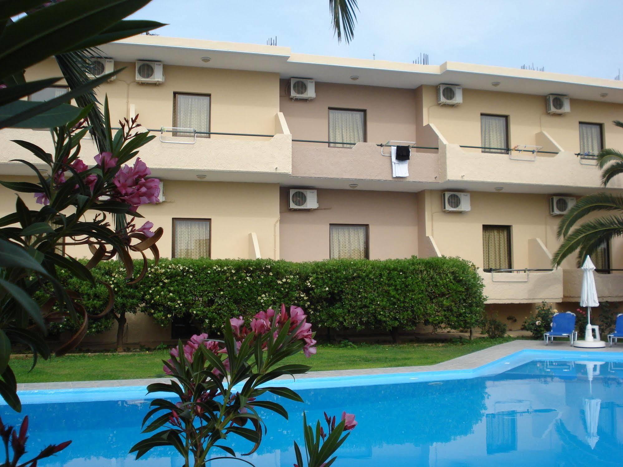 Argo Apartments Като Дарацо Екстериор снимка